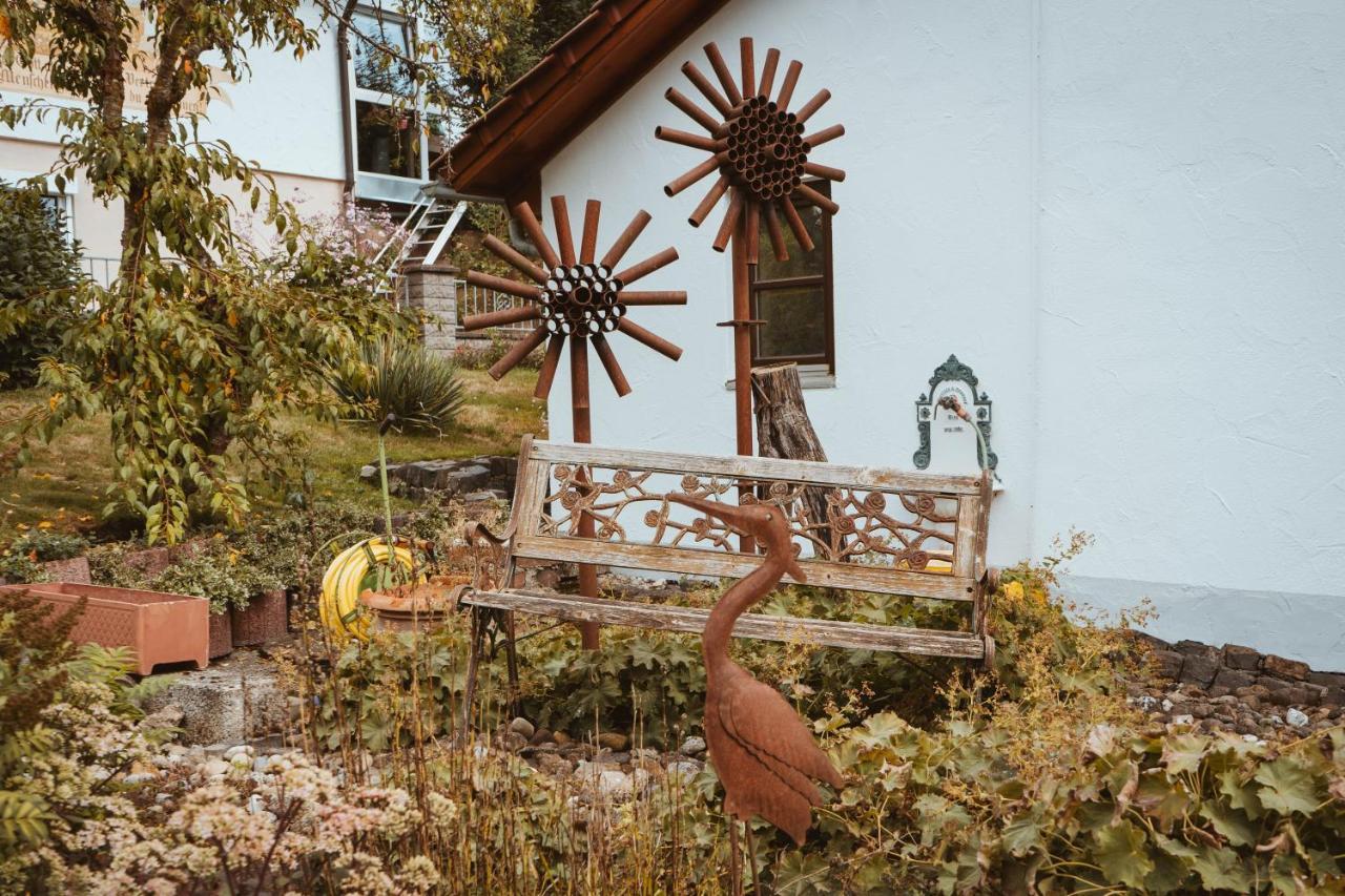 Ferienparadies Am Kammerberg - Ein Ganzes Haus Fuer Sie Alleine!!! Weißenhorn Esterno foto