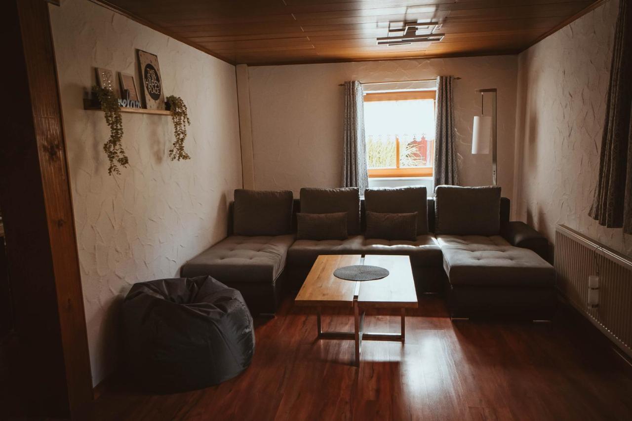 Ferienparadies Am Kammerberg - Ein Ganzes Haus Fuer Sie Alleine!!! Weißenhorn Esterno foto