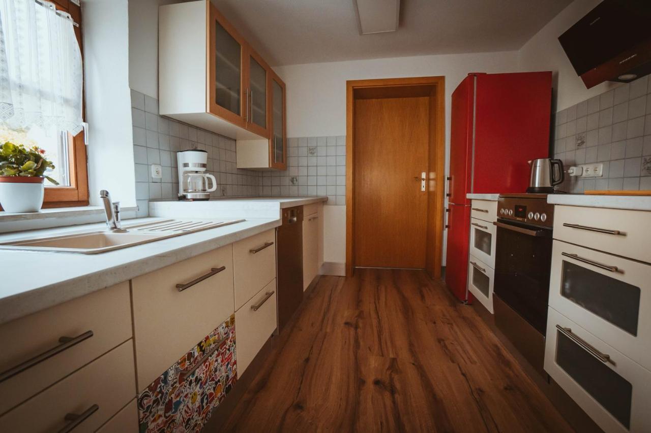 Ferienparadies Am Kammerberg - Ein Ganzes Haus Fuer Sie Alleine!!! Weißenhorn Esterno foto