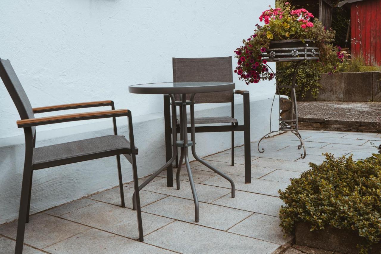 Ferienparadies Am Kammerberg - Ein Ganzes Haus Fuer Sie Alleine!!! Weißenhorn Esterno foto